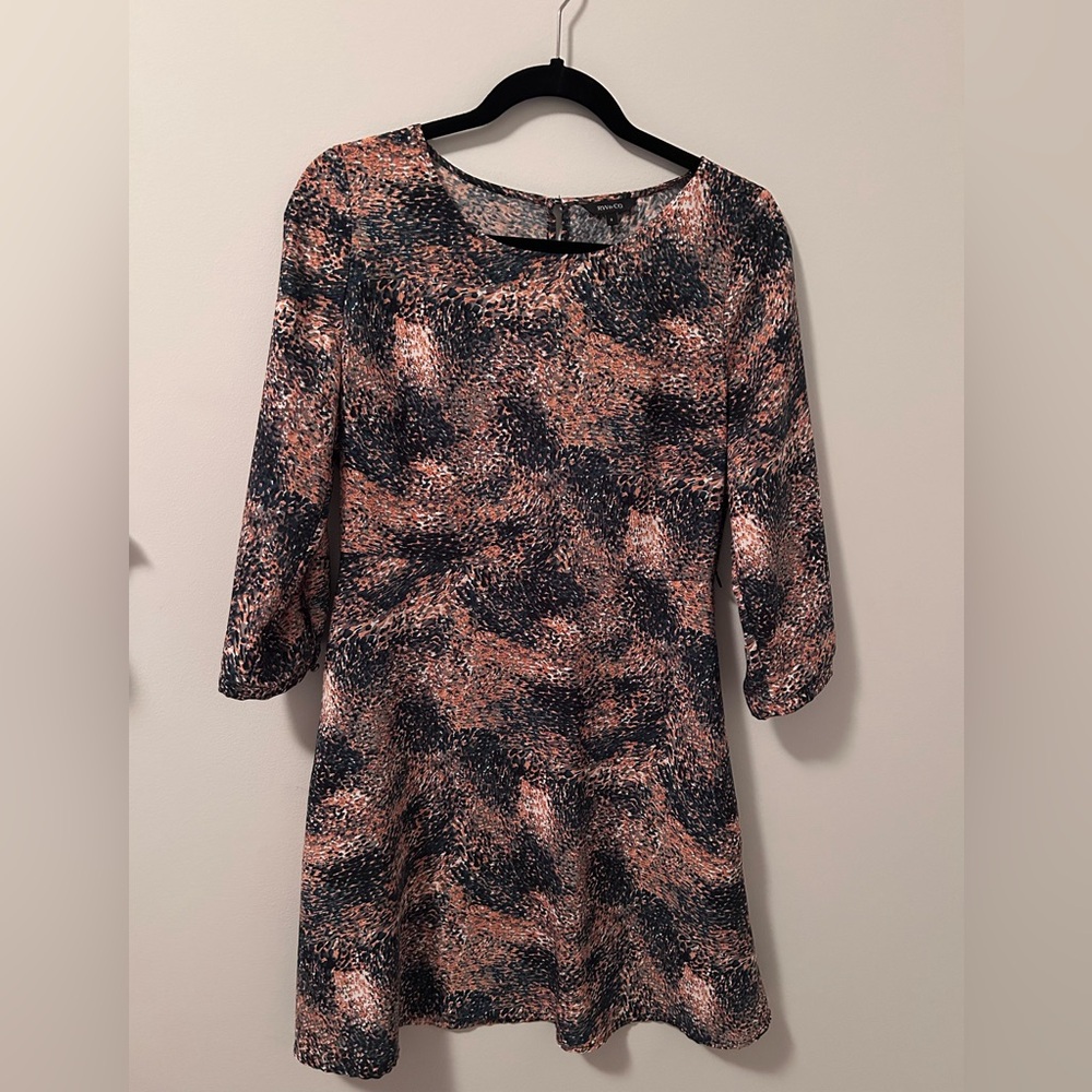 RW&CO. Abstract Pattern Long Sleeve Dress
